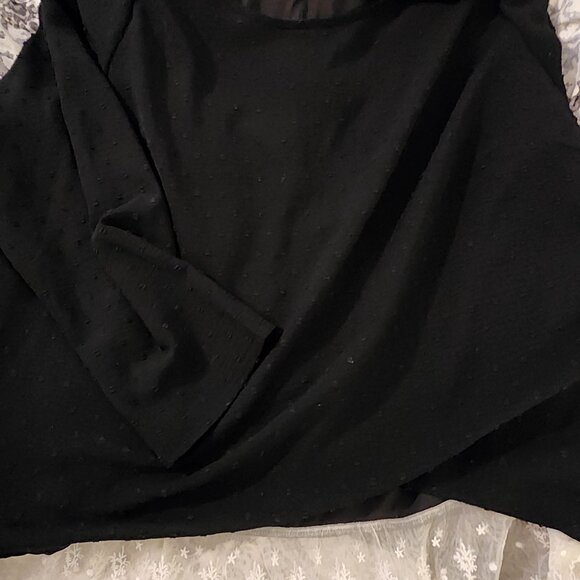 Plus Size Tops - Picture 8 of 12